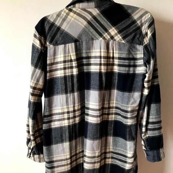 Forever 21 Blue, White & Grey Collared Flannel - Picture 4 of 4